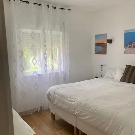 Castelo Da Esperanca Na Sra Da Rocha *