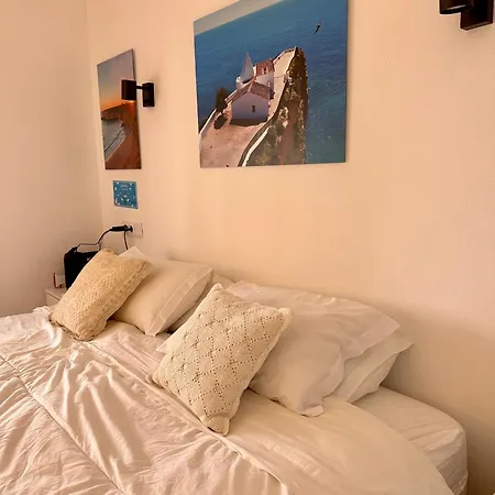 Castelo Da Esperanca Na Sra Da Rocha * Porches (Algarve)