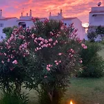 Castelo Da Esperanca Na Sra Da Rocha *